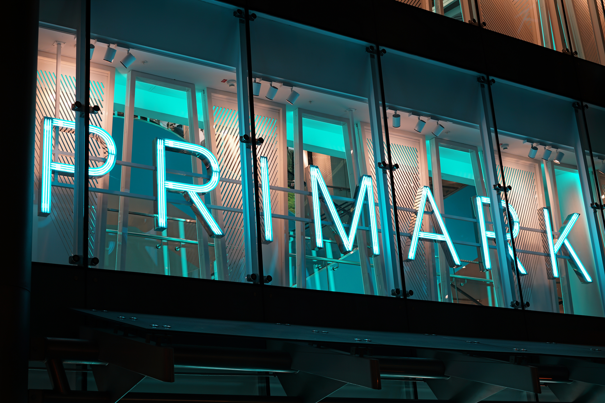 Primark, click and collect, online, services