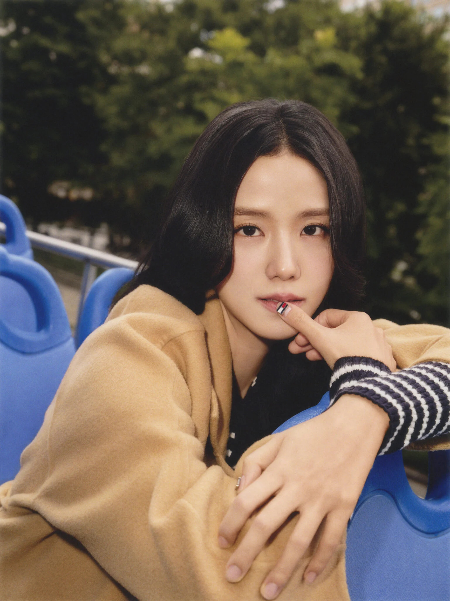 Jisoo and Tommy Hilfiger collab