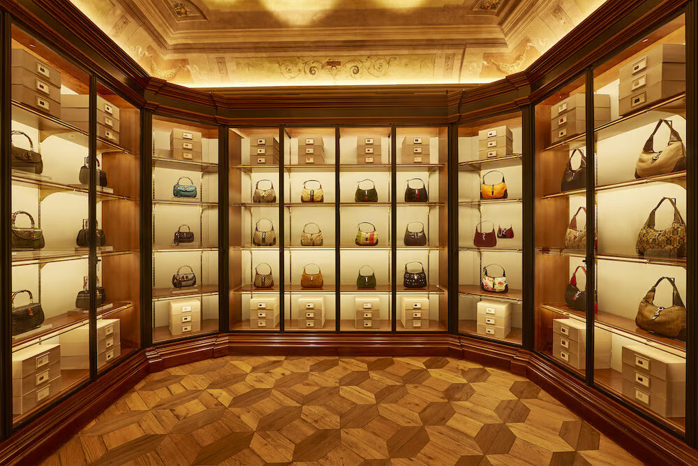 Gucci Turns Back the Clock: Cruise 2026 in Historic Archives